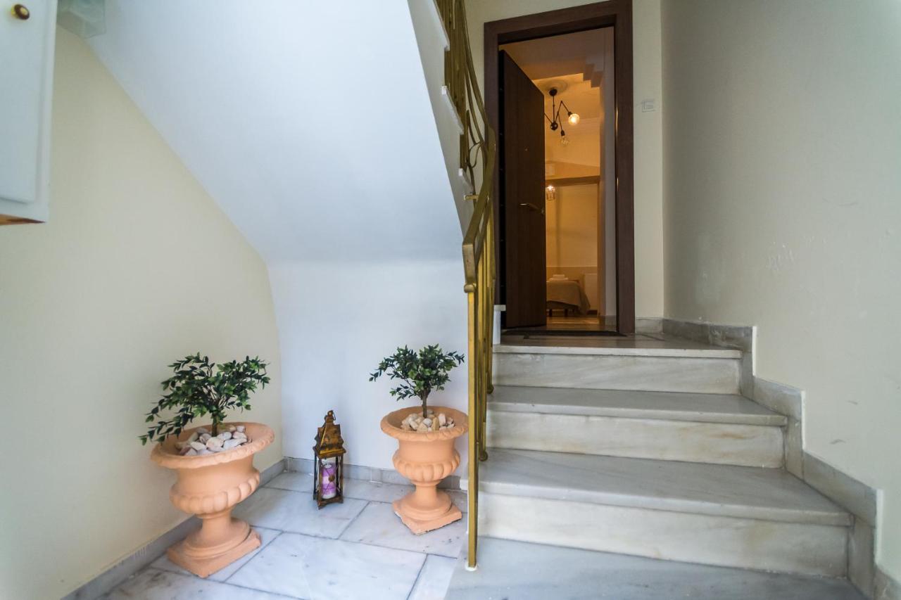 Family House Next To Acropolis Bed & Breakfast Athens Exterior photo